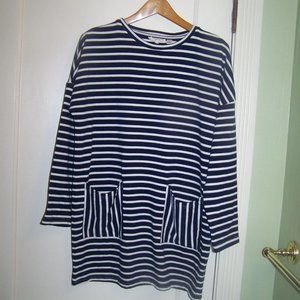Mistic Prysm by Listicle Tunic Top M Navy Knit